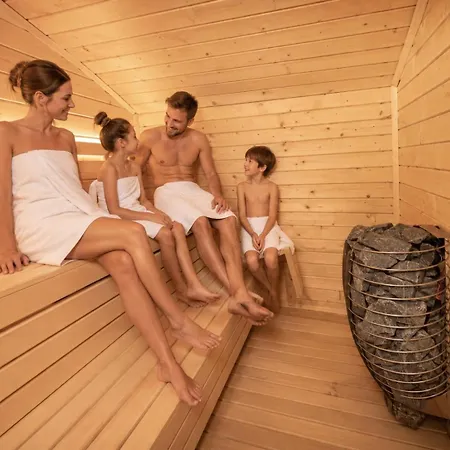 Апартаменты Eden Premium Jacuzzi, Sauna