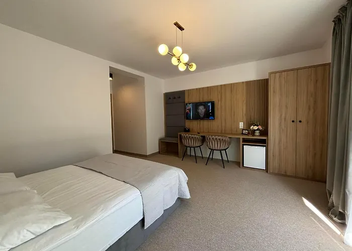 Eden Premium Jacuzzi, Sauna 3* Rozewie